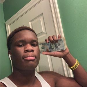 Meet your Posher, Bryson